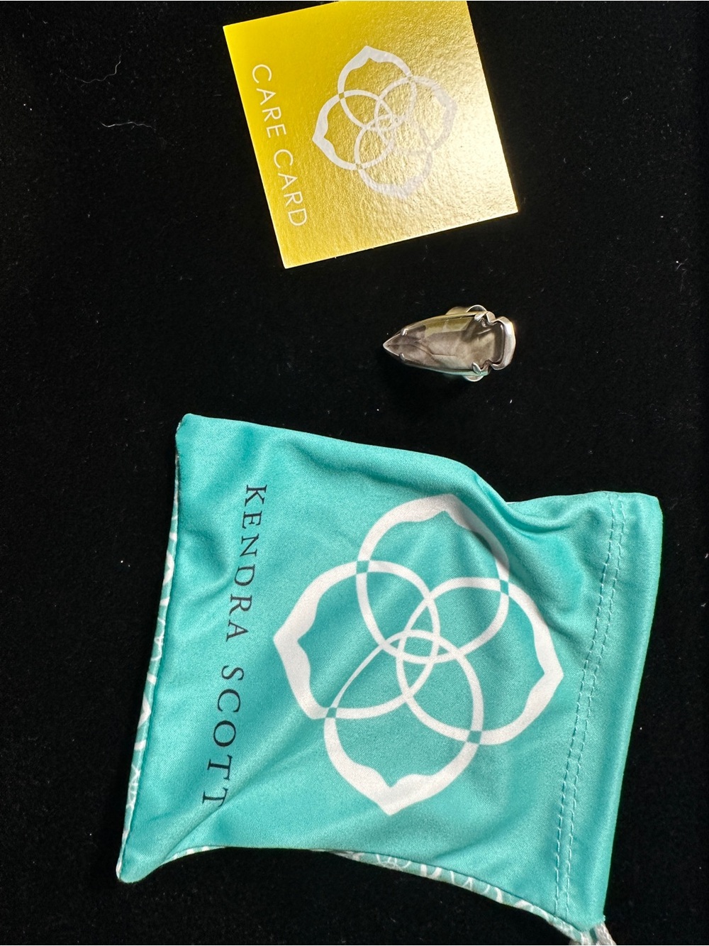 Kendra Scott Kenny grey agate ring - Picture 2 of 4